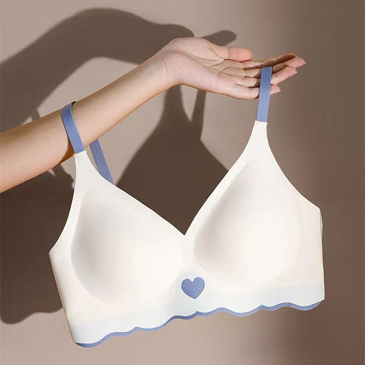 Reggiseno invisibile senza cuc - Bralette Triangle Set recensione e prezzo