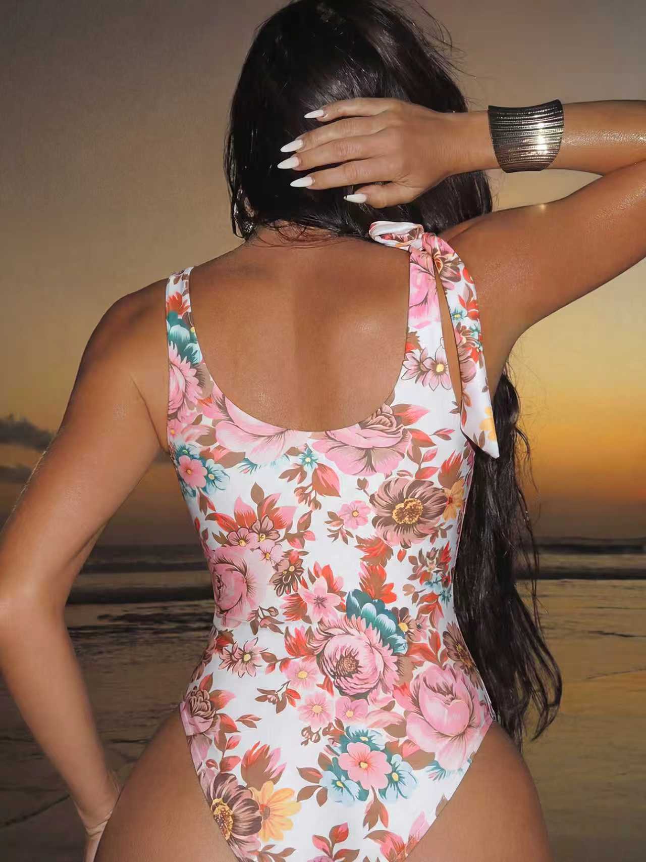 Costume da bagno intero da don - Swimsuit Bikini Ruched recensione e prezzo